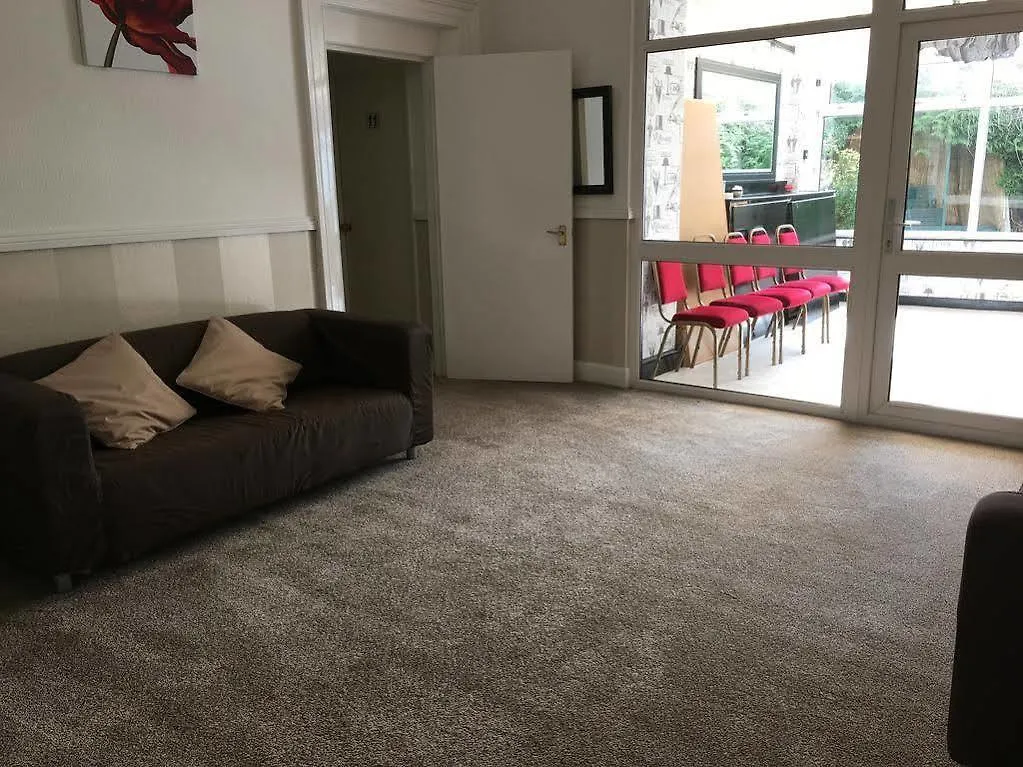 The Ashleigh - Dog Friendly Bed & Breakfast Bournemouth