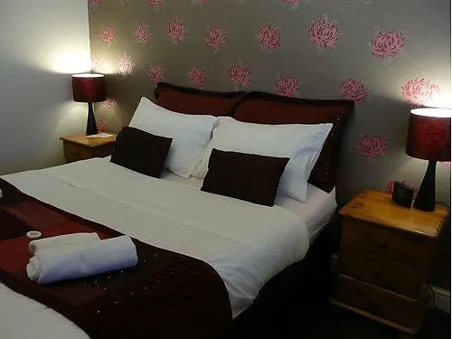 The Ashleigh - Dog Friendly Bed & Breakfast Bournemouth